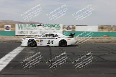 media/Jun-01-2025-CalClub SCCA (Sun) [[eae223c5dd]]/Group 6/Race (Front Straight)/